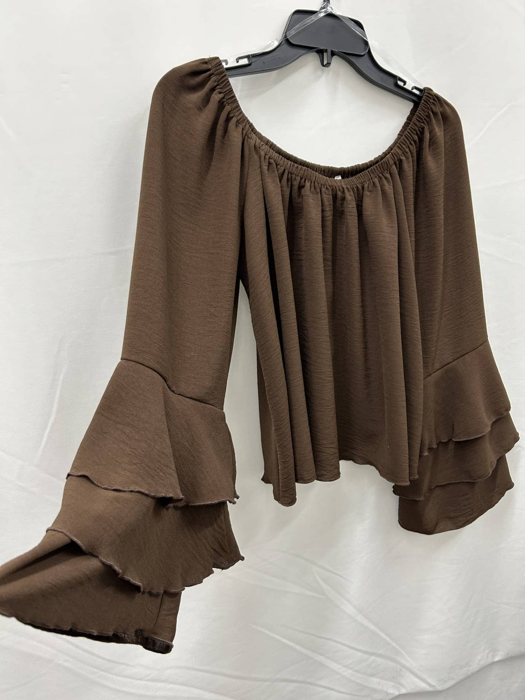 The Sienna Ruffle Top 🤎